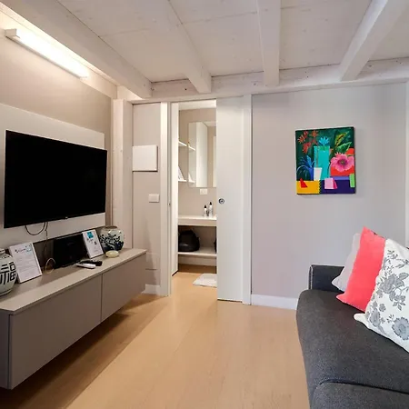 Style Loft In Great Location 아파트